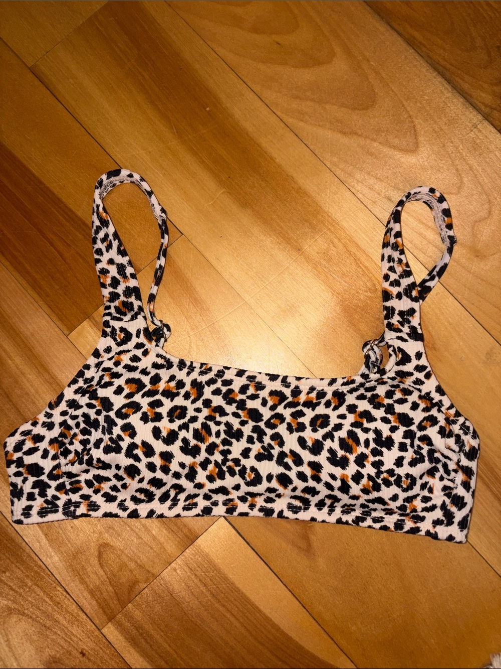 Xhilaration leopard bikini top.